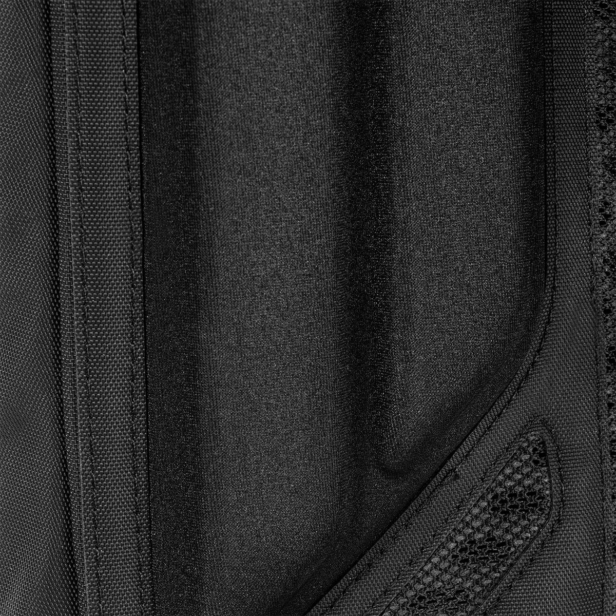 paragon-hydration-pack-t2 Paragon_Black_Texture.png